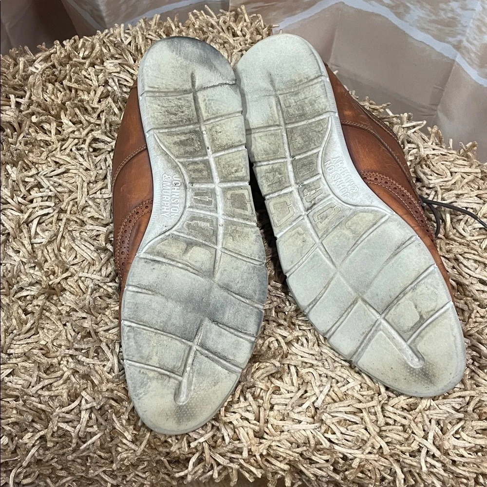 Johnston & Murphy Tan Leather Oxfords